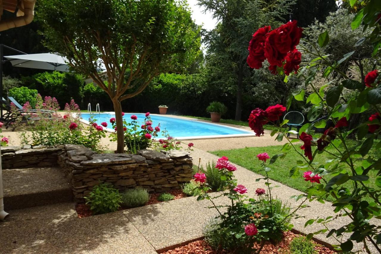 Villa The Blue Tit - Private Swimming Pool LʼIsle-sur-la-Sorgue Exterior foto