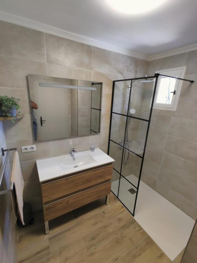 Villa The Blue Tit - Private Swimming Pool LʼIsle-sur-la-Sorgue Exterior foto